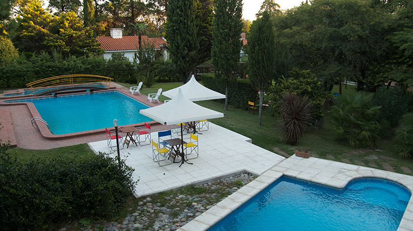 Hotel Blumig Villa General Belgrano Exteriör bild