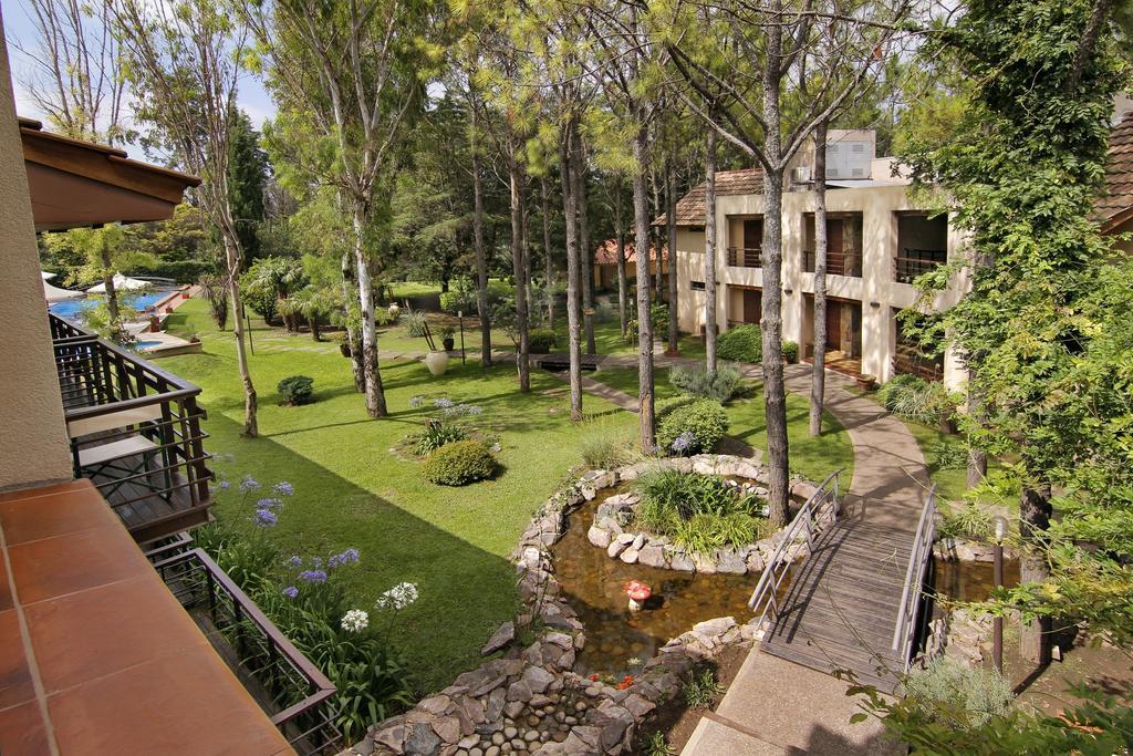 Hotel Blumig Villa General Belgrano Exteriör bild